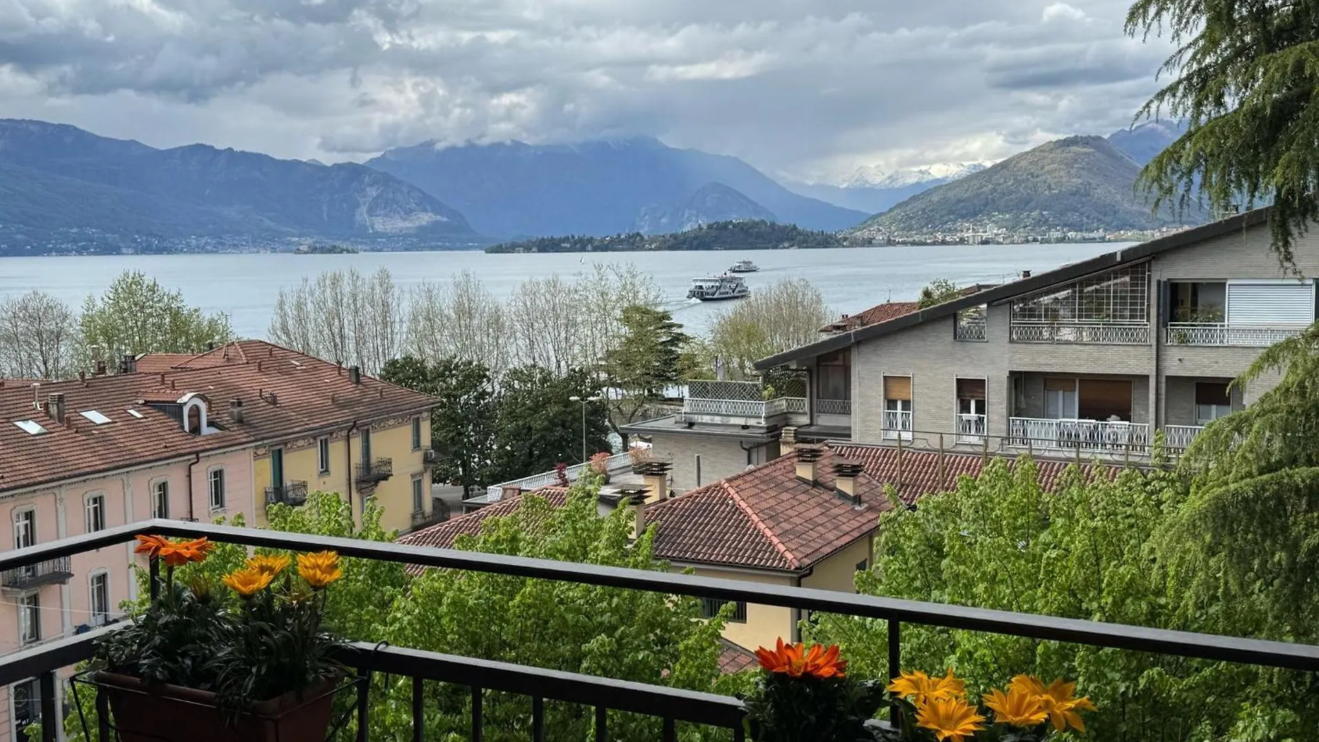 Διαμέρισμα La Casa Di Alberto Lake View Laveno